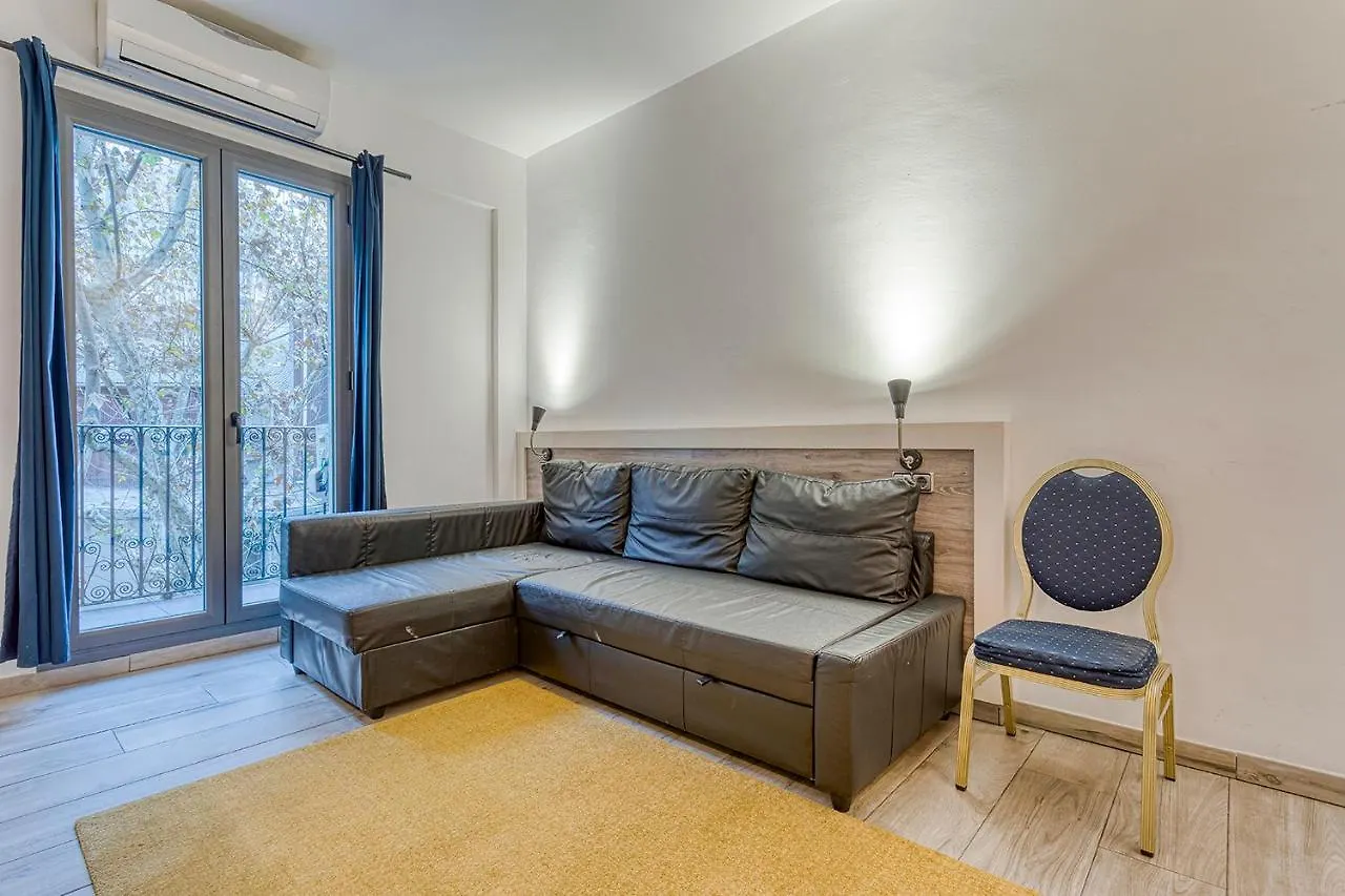 Hostal Bedmates Барселона