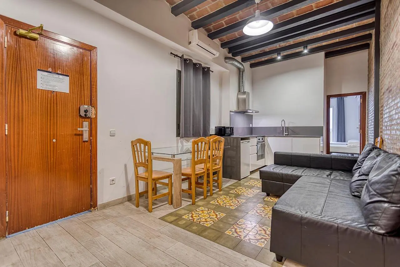 ** Hotel Hostal Bedmates Barcellona Spagna