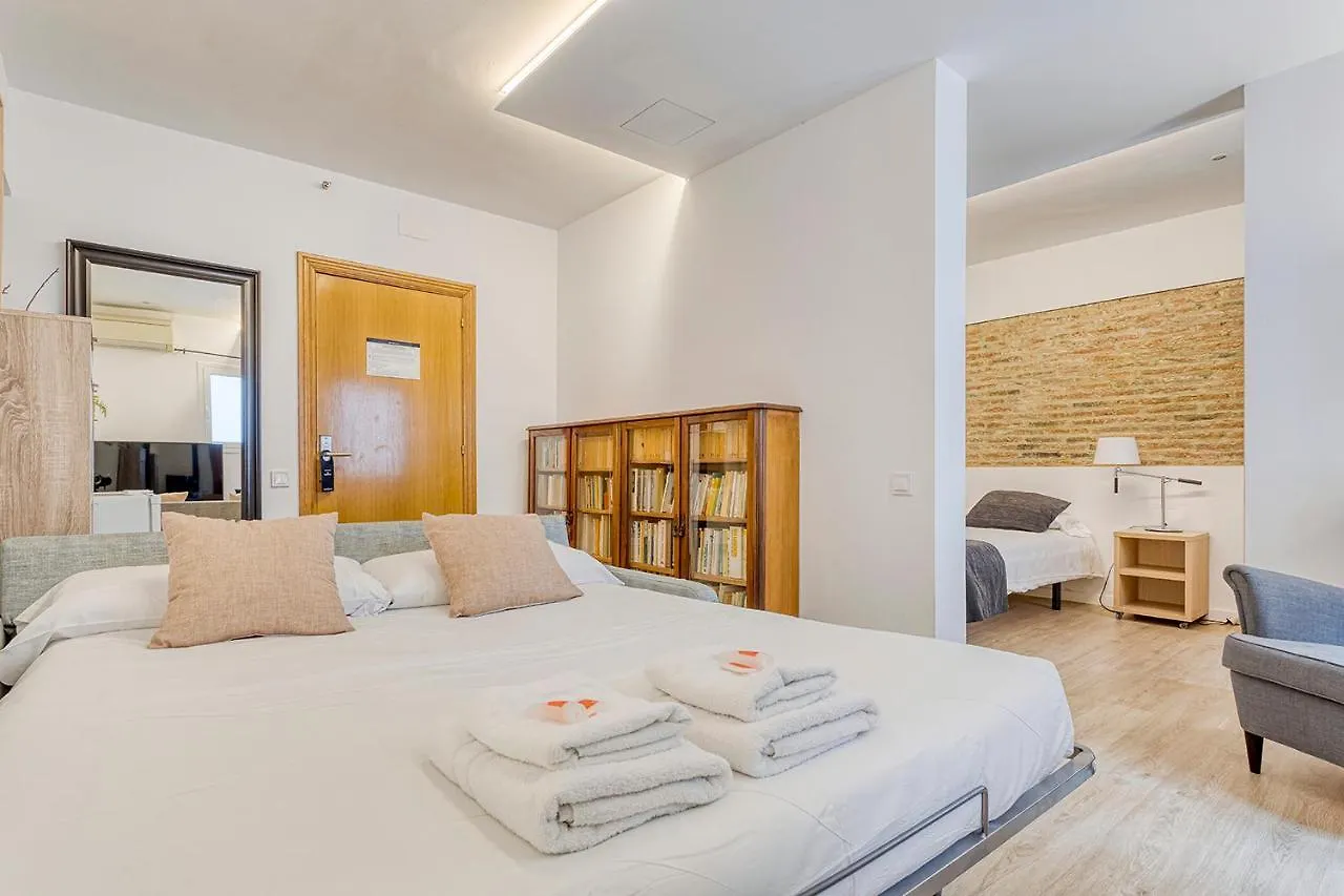 Hostal Bedmates Barcellona 2*,